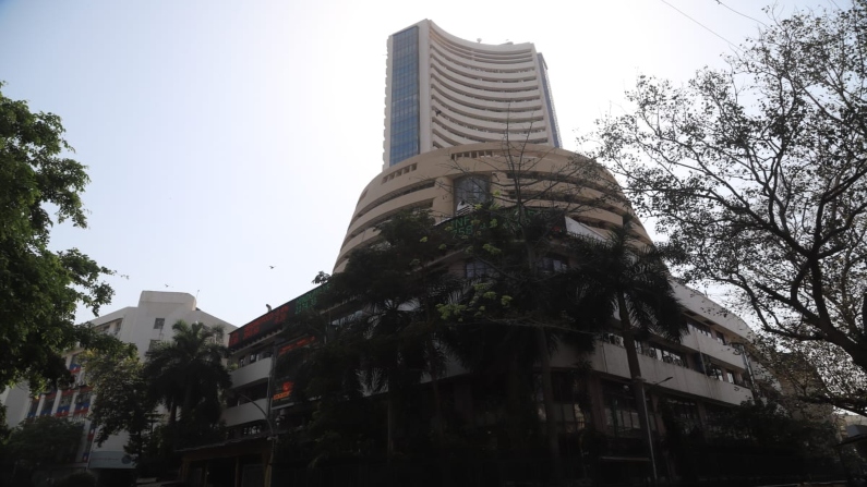 Sensex, Nifty may open in red; key things to know before opening bell