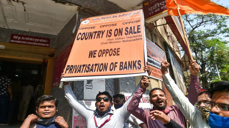 Employees of PSBs go on a two day strike