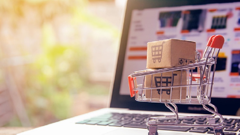 Sales at e-commerce platforms boom this festive month