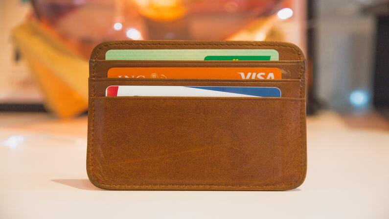 Does taking loan on credit card impact credit score?