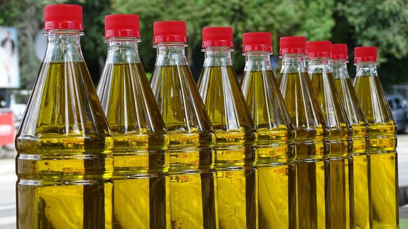 Centre imposes stock limits on edible oils to soften prices