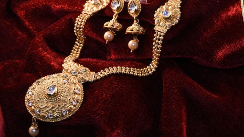 This Dhanteras buy gold coin for just Rs 1, here’s how